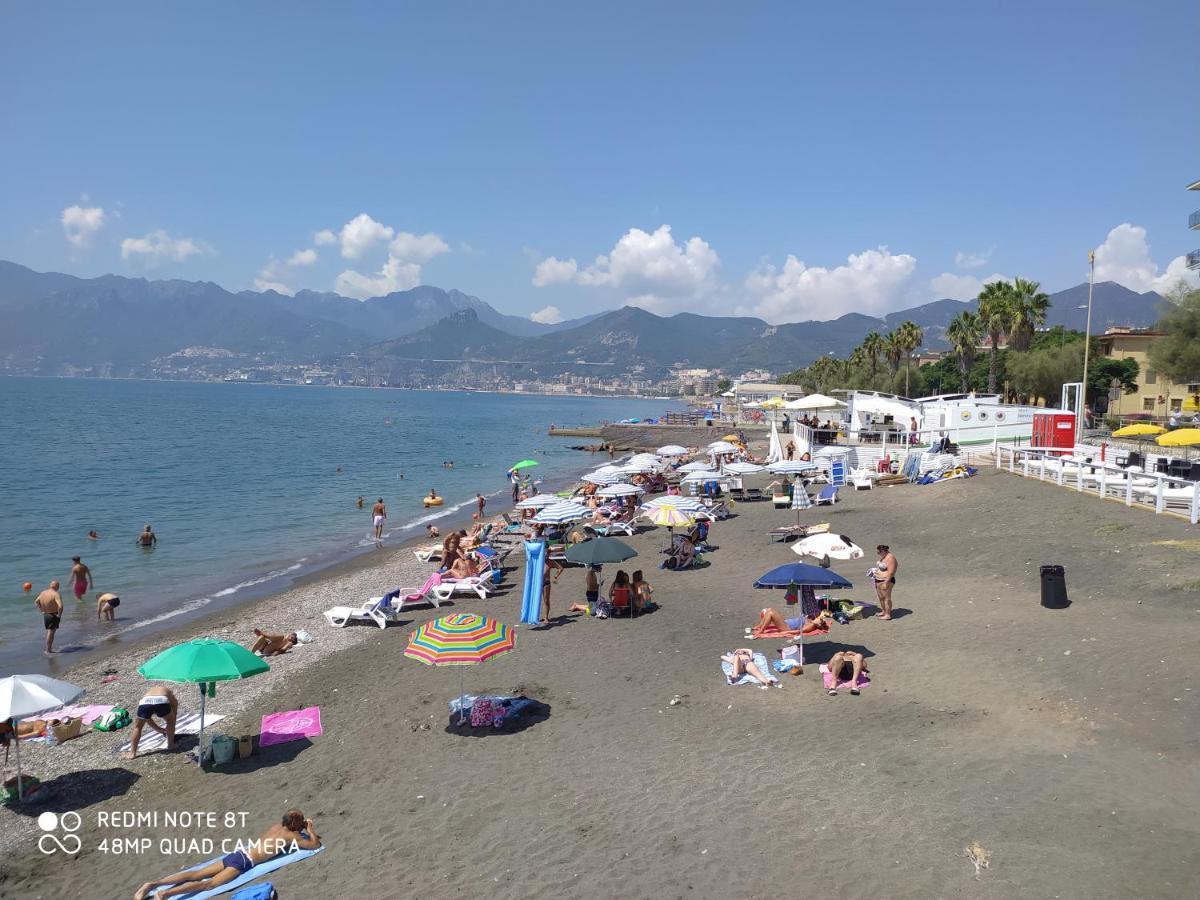Holiday Home Casa Vacanze Salerno Buitenkant foto