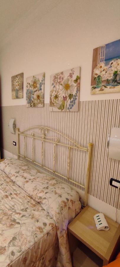Holiday Home Casa Vacanze Salerno Buitenkant foto