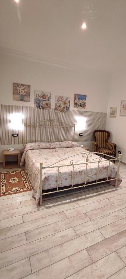 Holiday Home Casa Vacanze Salerno Buitenkant foto